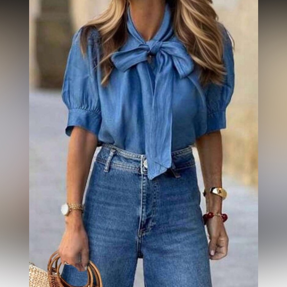 Elegant Blue Women's Top